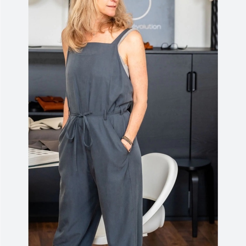 Epoque Evolution Tencel Jumpsuit - Picture 2 of 15